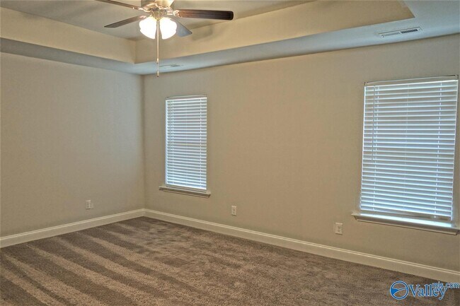 Building Photo - 133 Ardsley Dr