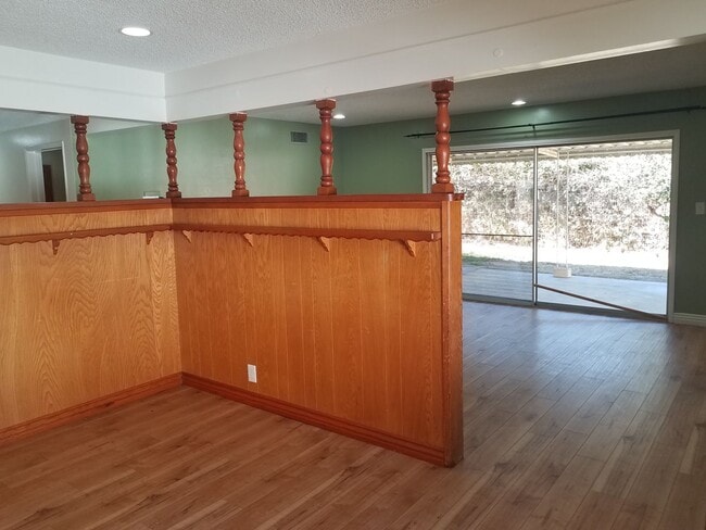 Building Photo - 4 Bedroom Mid-Century Classic Fullerton Ho...