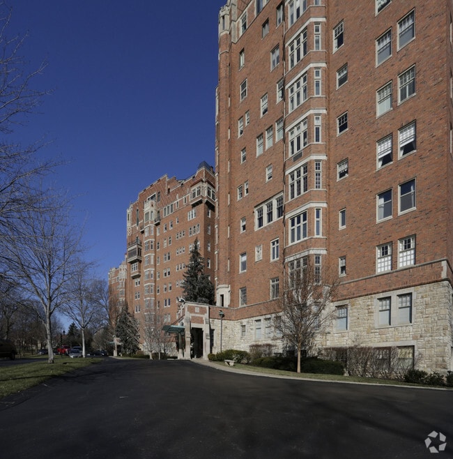 The Walnuts Kansas City, MO Apartment Finder