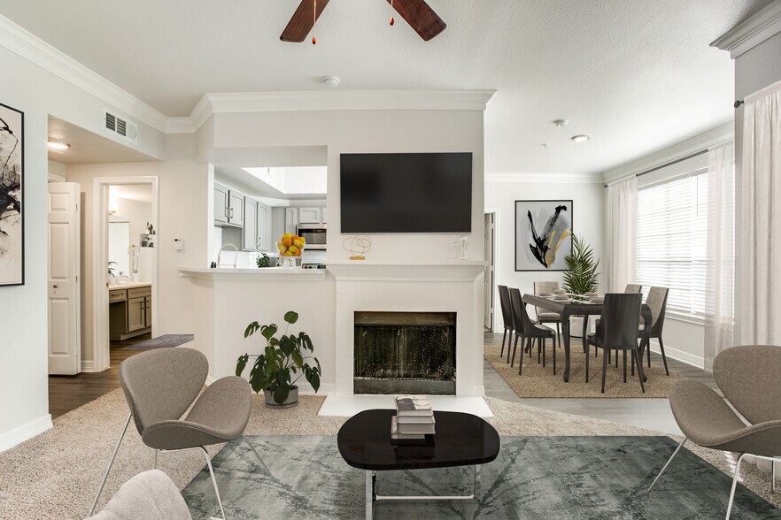 Cypress Lake 555 Butterfield Rd Houston TX 77090 Apartment Finder