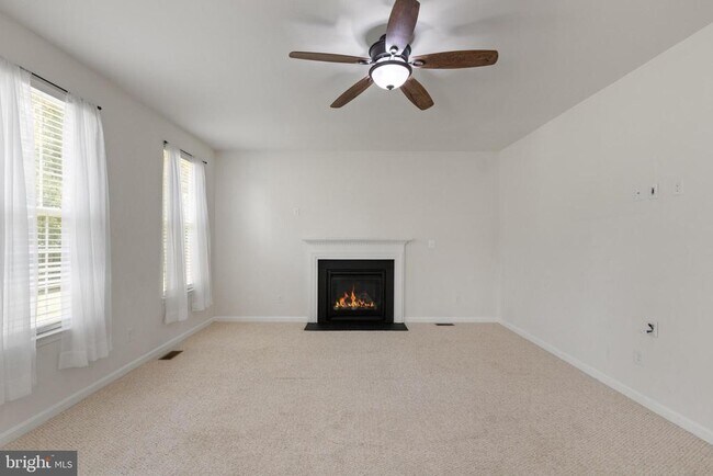 Building Photo - 45 Colemans Mill Dr