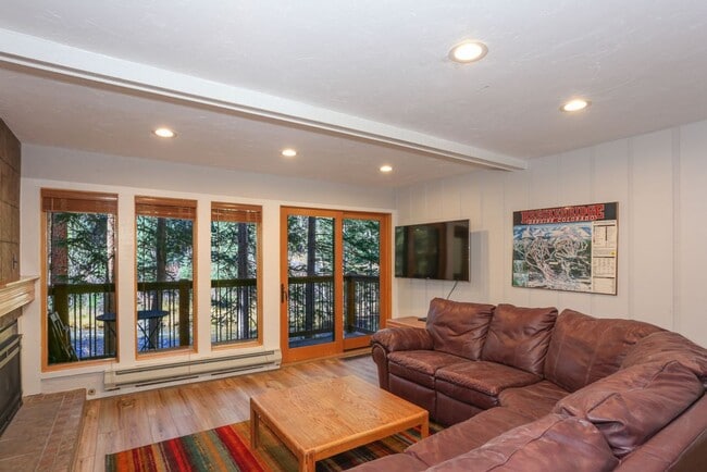 Building Photo - Walk to everything! Partially Furnished! Flexible lease terms!