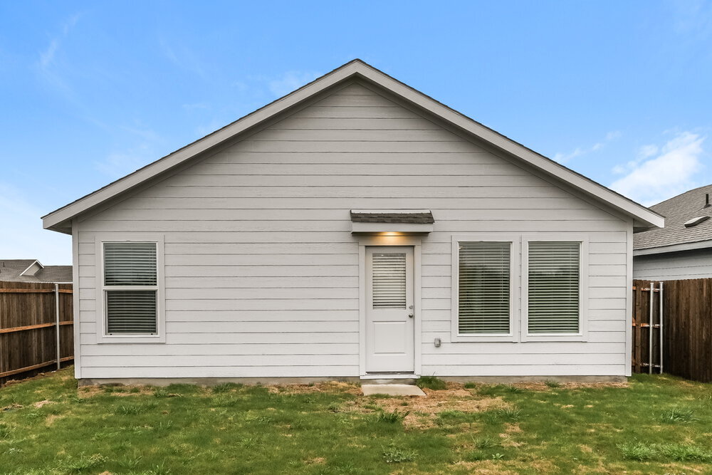 Building Photo - 201 Sycamore Pl