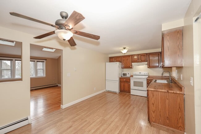 Building Photo - 81 Orchard Path Rd