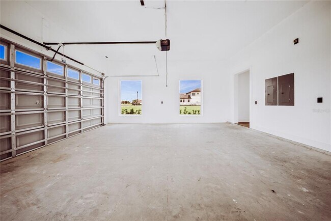 Building Photo - 156 Caladium Ave