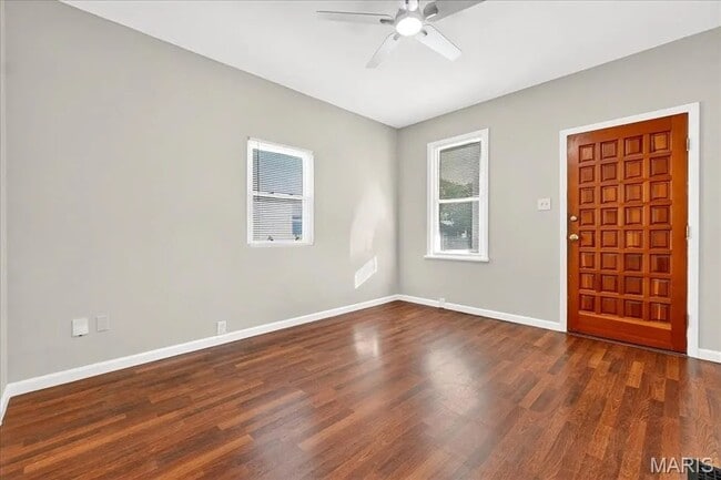 Building Photo - 2301 Hudson Dr