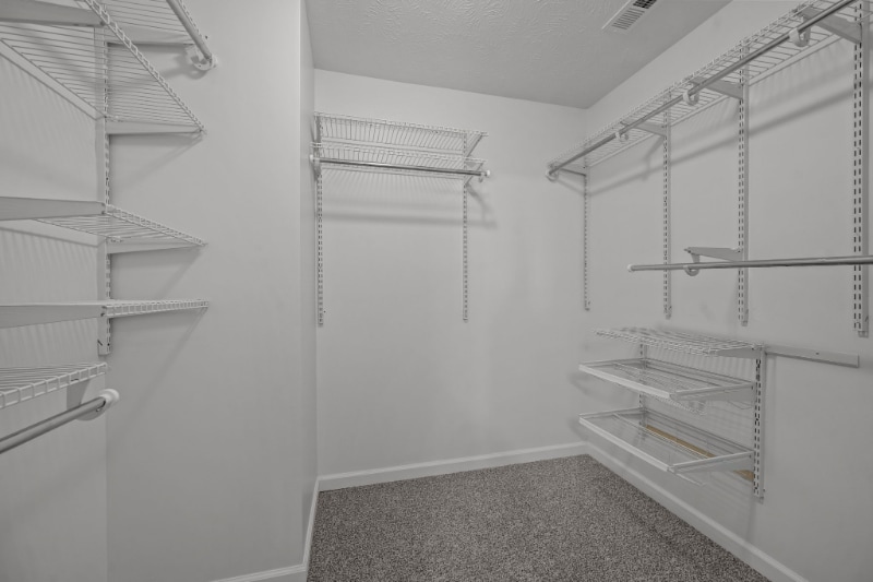 Building Photo - 209 Trophy Ridge Dr