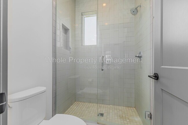Building Photo - 3511 S Marion St