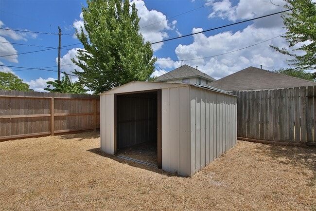 Building Photo - 9038 McGallion Rd