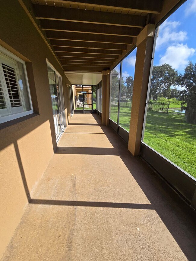 Building Photo - STONEYBROOK WEST