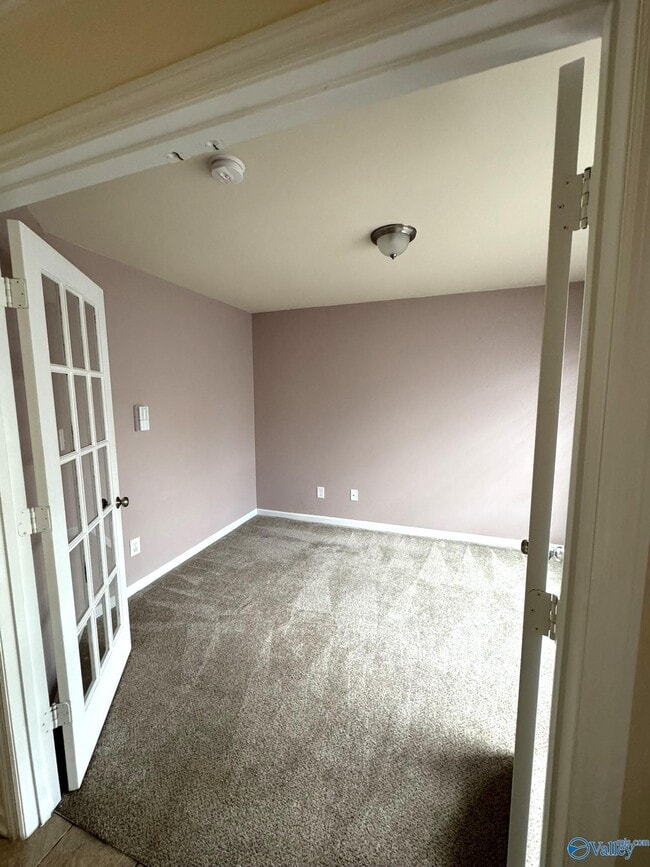 Building Photo - 219 Ivyleaf Dr