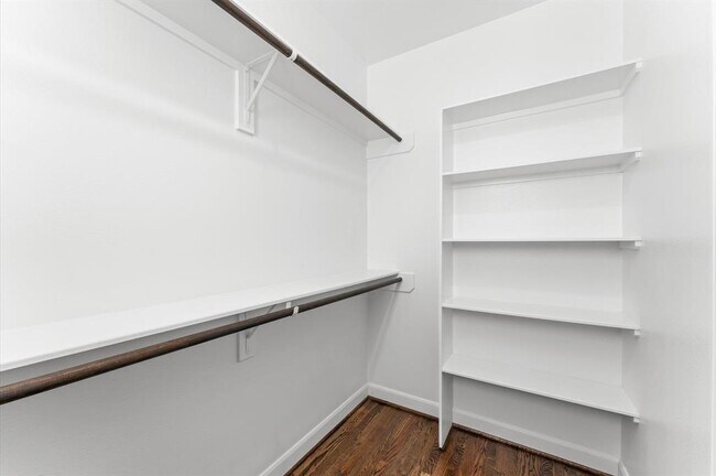 Building Photo - 312 Eado Park Cir