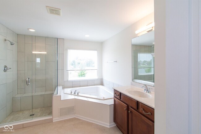 Building Photo - 2641 Dawn Ridge Dr