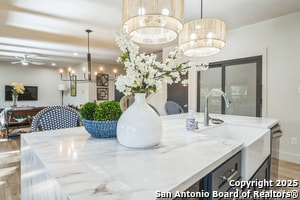 Building Photo - 6789 river