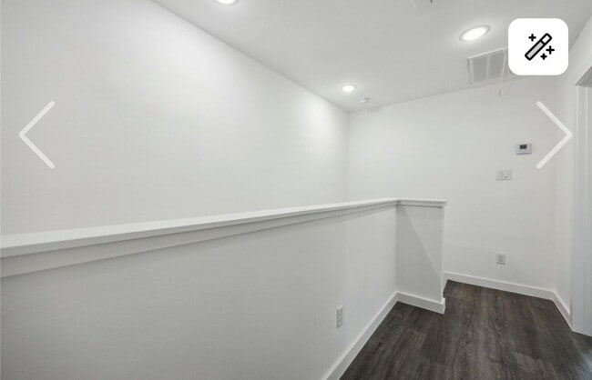 Building Photo - 2312 Wavell St