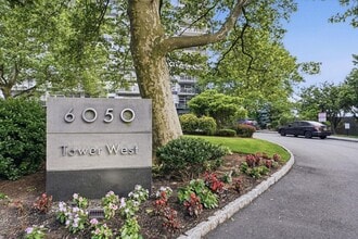 Building Photo - 6050 JFK Blvd E