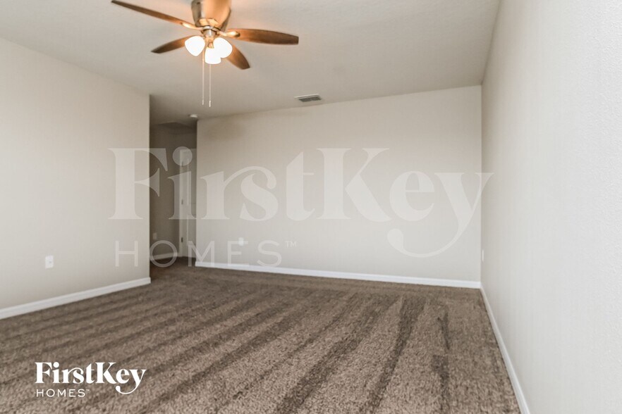 Building Photo - 17205 Beach Buttercup Pl