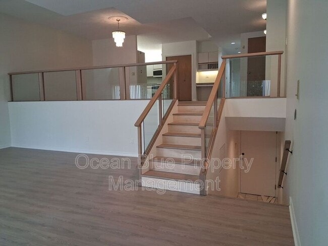 Building Photo - 1903 S MacDill Ave