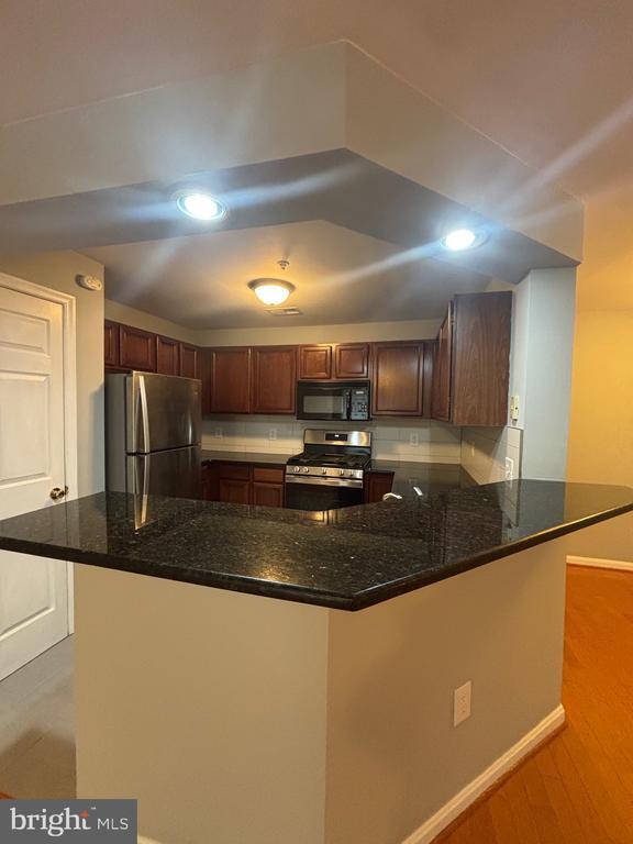 Building Photo - 13107 Millhaven Pl