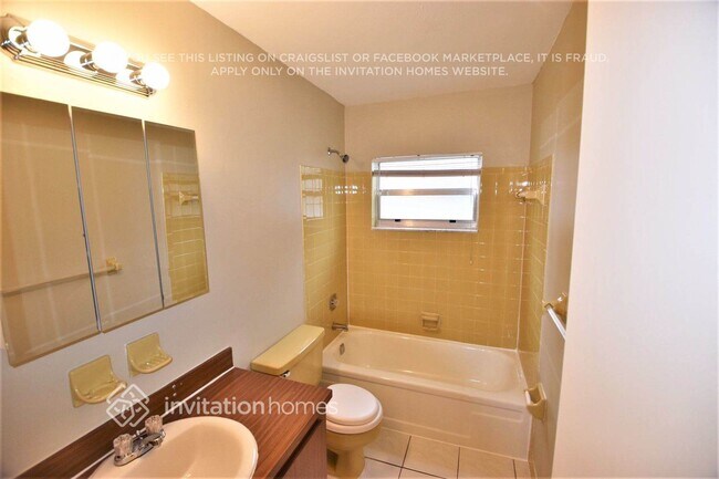 Building Photo - 11184 Malayan St