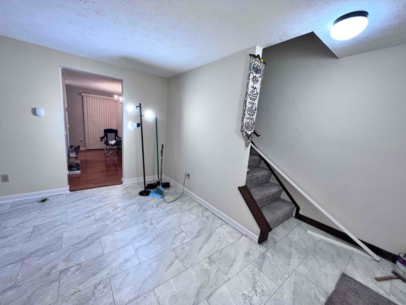 Building Photo - 8 Lineage Ct