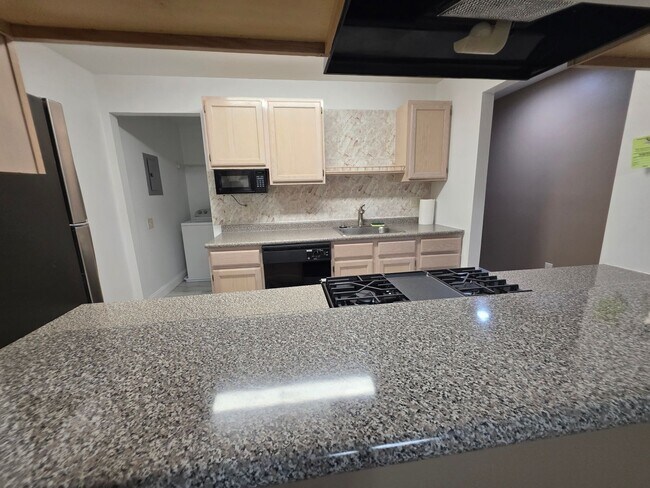 Building Photo - Waters Edge Condos