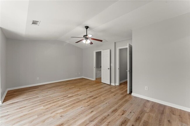 Building Photo - 1867 Ellison Lakes Ct