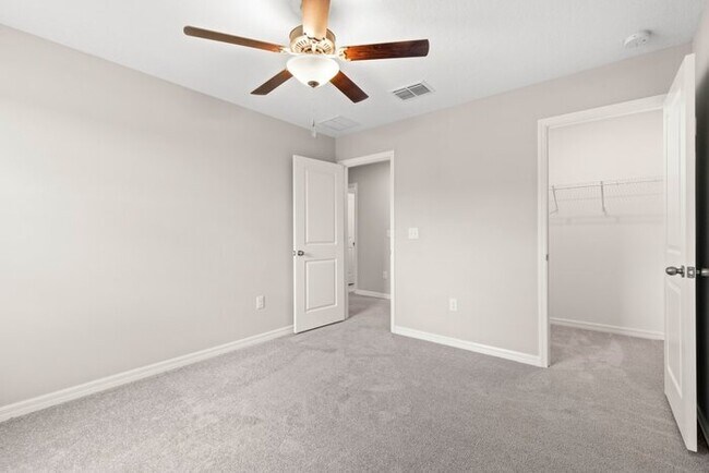 Building Photo - LIKE NEW 5 Bedroom Home for Rent in Shell Cove!