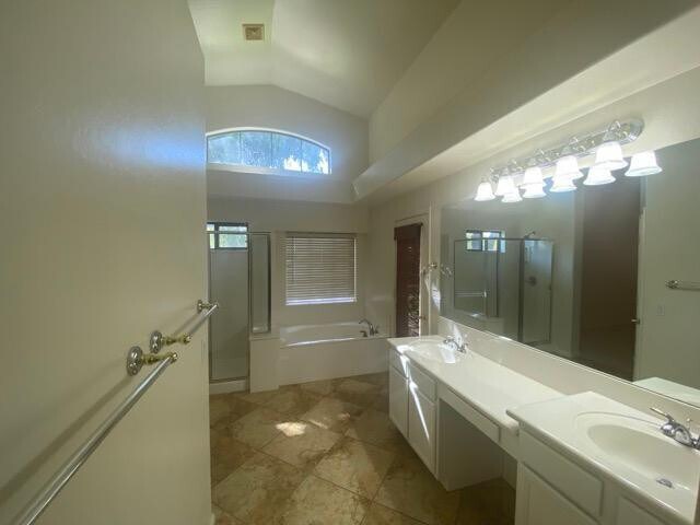 Building Photo - 4240 S Kerby Way