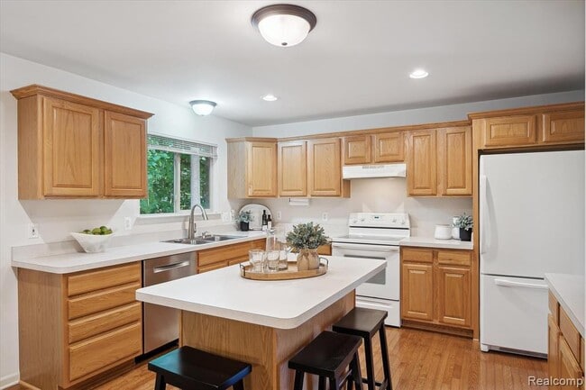 Building Photo - 2538 Campbell Ct
