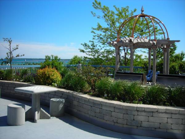 Gazebo/Sundeck - 1660 N Prospect Ave