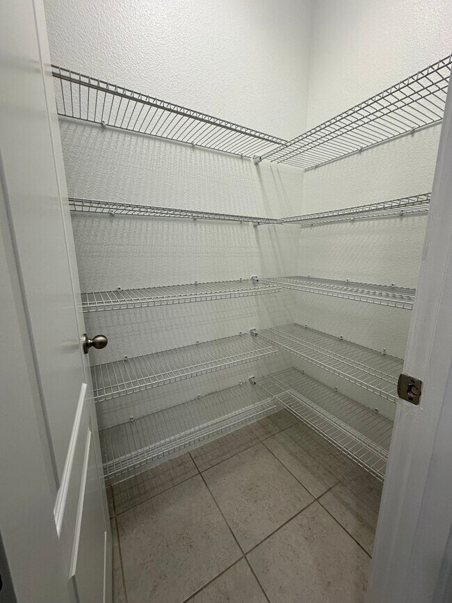 Building Photo - 15479 Sugar Citrus Dr