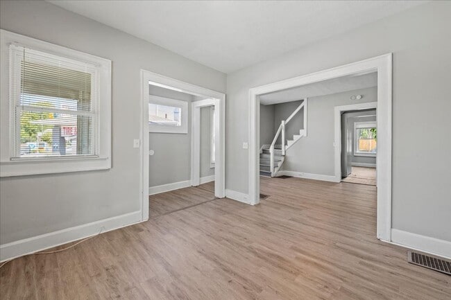 Building Photo - 447 N Sherman Dr