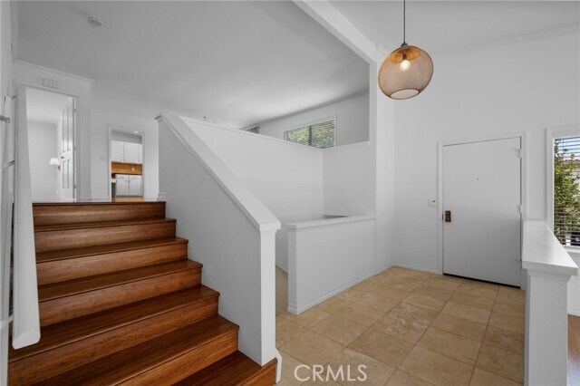 Building Photo - 28100 Ridgefern Ct