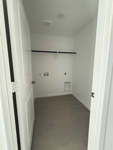 Building Photo - 4040 Twinleaf Dr