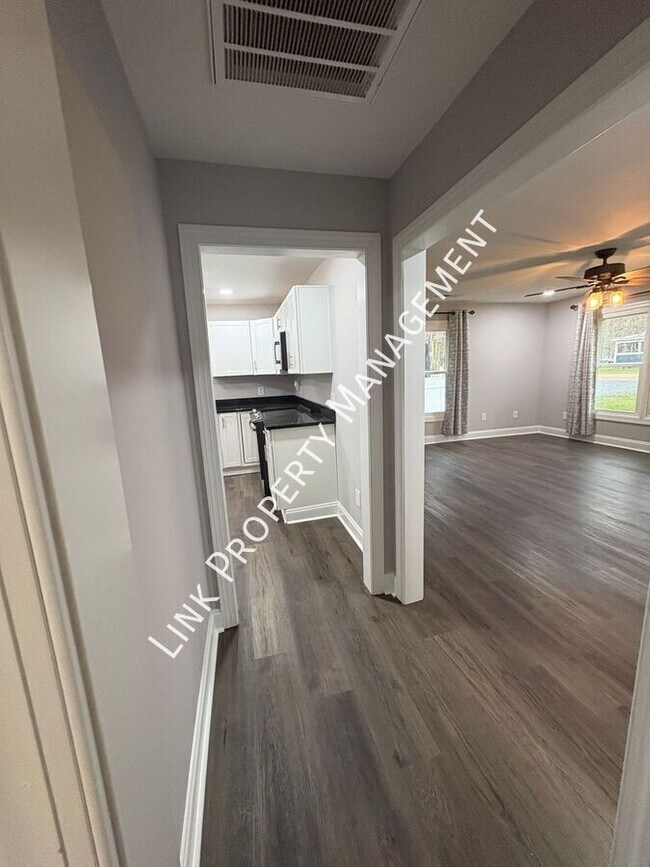 Building Photo - 8233 Harrison Bay Rd