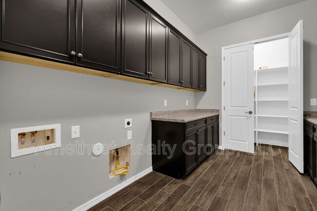 Building Photo - 5116 N 185th Ave