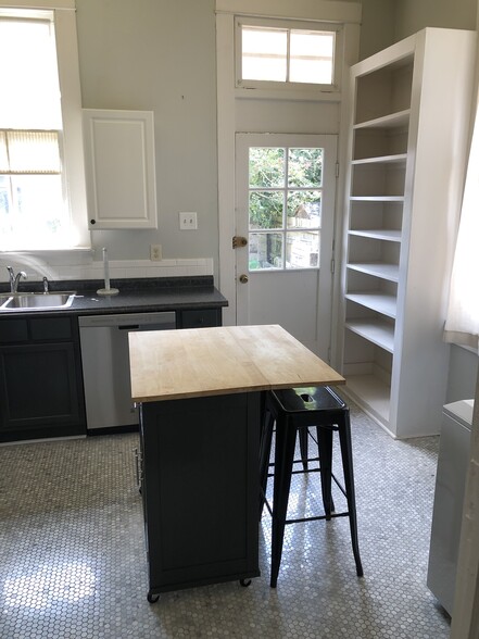 Kitchen - 8210 Plum St