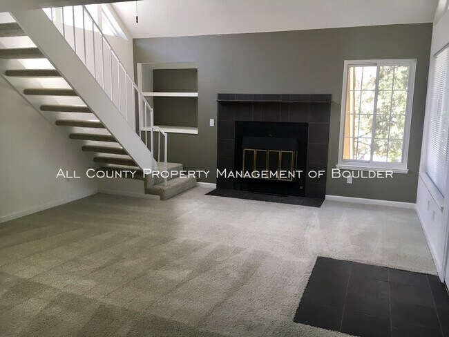 Building Photo - Powderhorn Condo with Loft