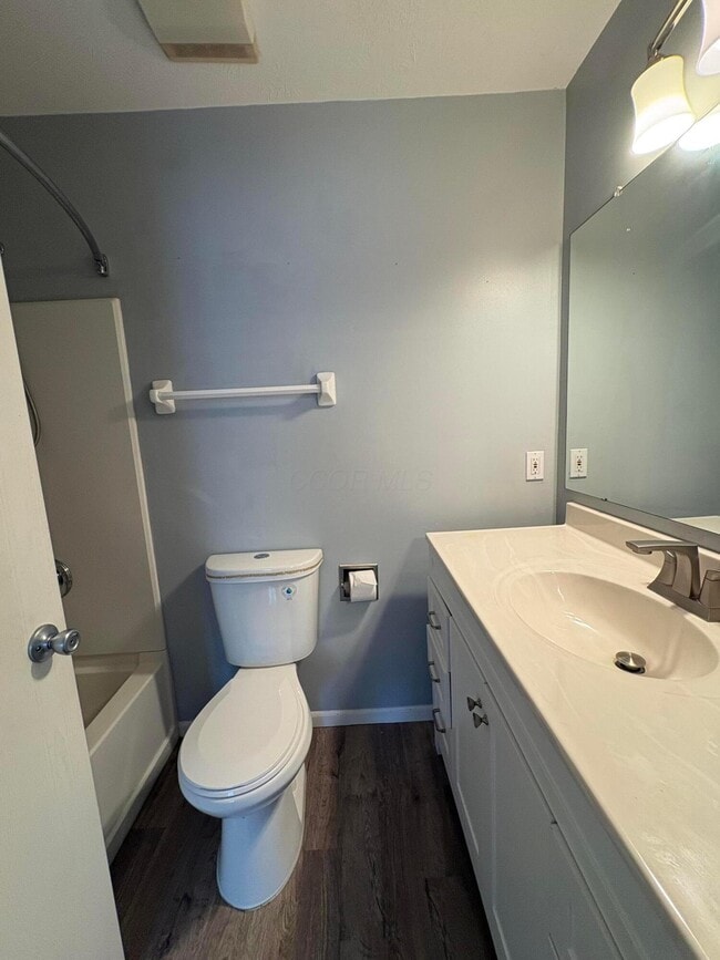 Building Photo - 5173 Aquila Dr