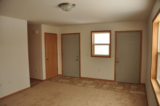 Building Photo - 2510 Trindal St