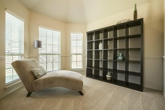 Building Photo - 4820 Tuscany Ln