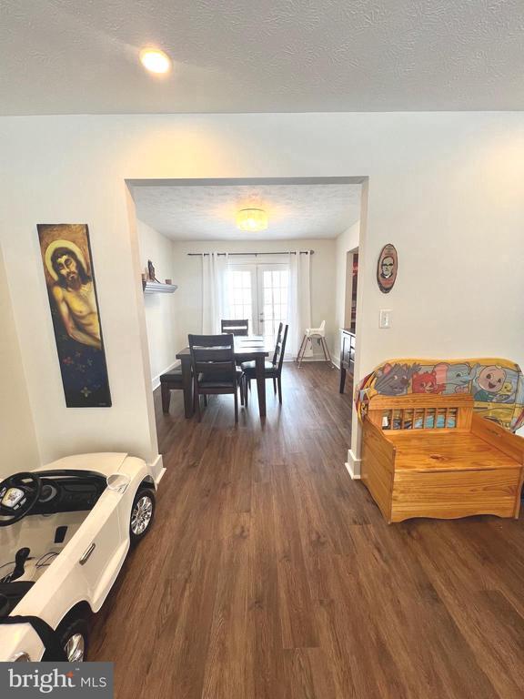 Building Photo - 2405 Gifhorn Ct