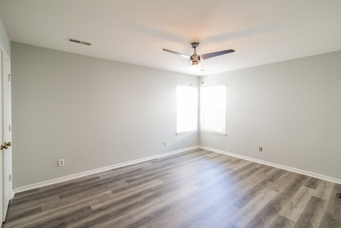 Building Photo - 114 Alcester Rd