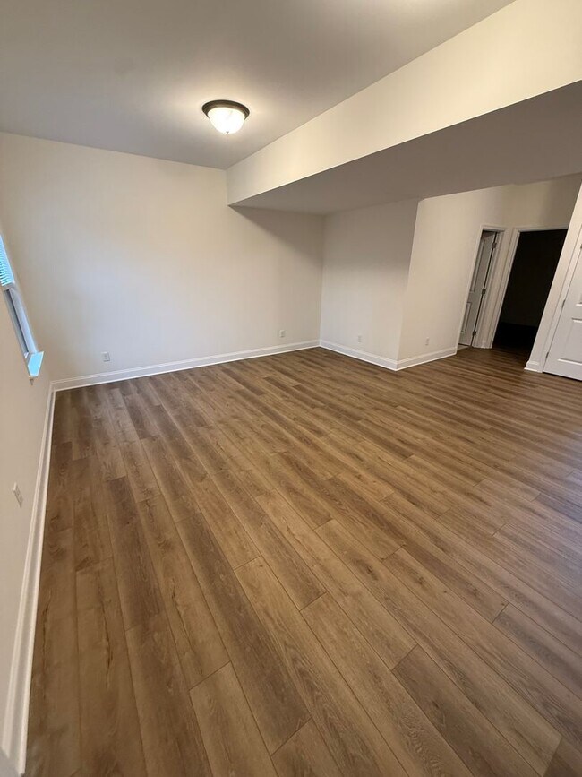 Building Photo - Ooltewah Rental 3 Bedrooms + Full Finished Basement