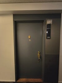 Building Photo - Bright and Sunny Studio With Water View For Rent at the Watergate Community In Emeryville, Ca!!!!