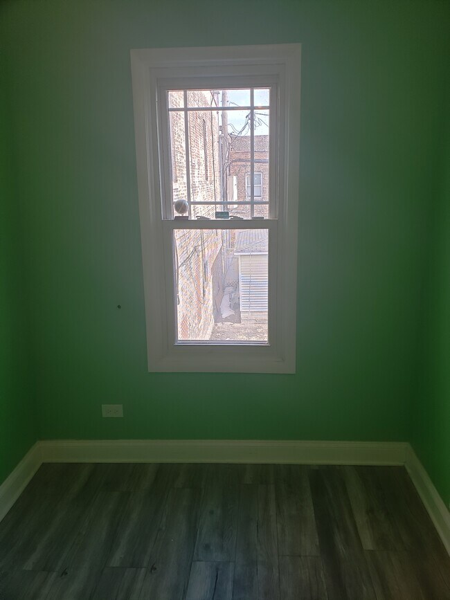 Rear bedroom - 3703 S Lowe Ave
