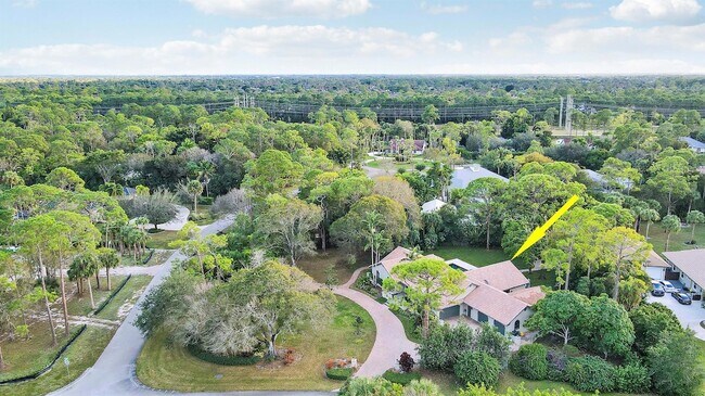 Building Photo - 67 Pacer Cir