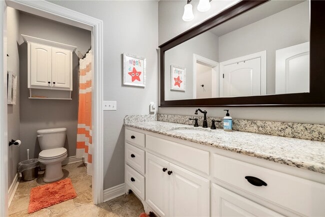 Building Photo - 4502 NE Birchgrove Pl