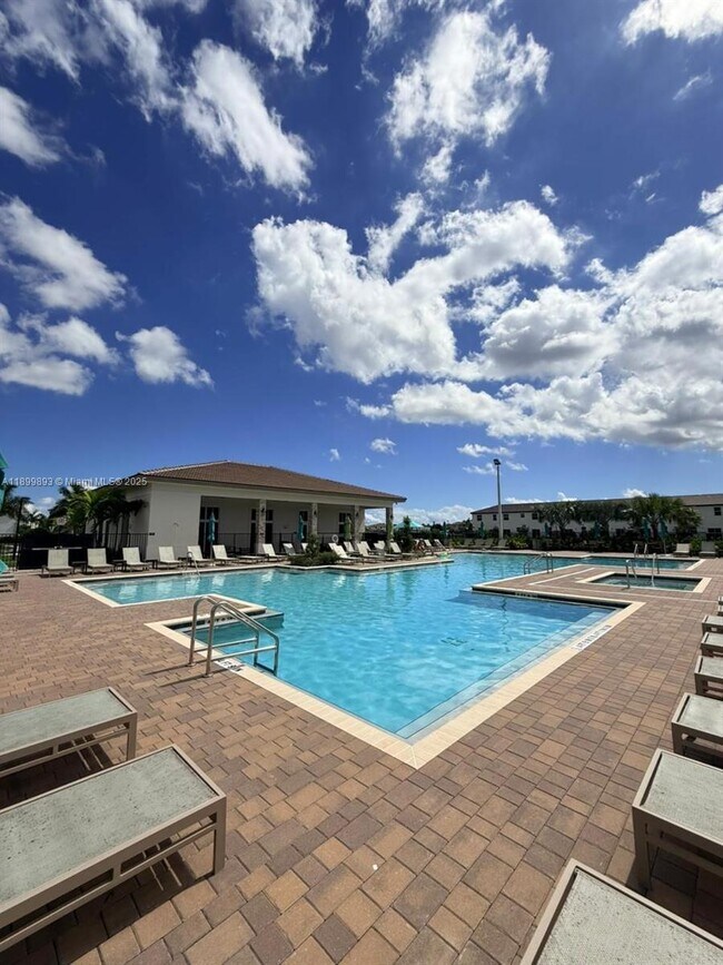 Building Photo - 12727 NW 23rd Pl